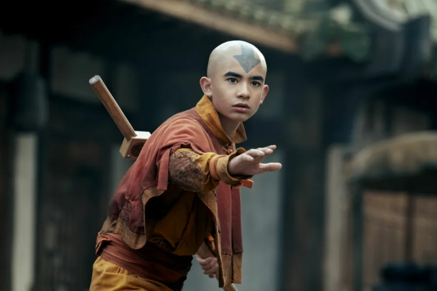 Netflix 新片 媒體採購 廣編稿 廣告合作 異業合作 互惠 降世神通 最後的氣宗 Avatar The Last Airbender 高登科米爾 Gordon Cormier 琪亞溫蒂奧 Kiawentiio 2026 影集 降世神通:最後的氣宗 第二季 奇幻 冒險 神通王 安 元素 烈火國 侵略 水土火氣 平衡 動畫翻拍 真人影集 高登科米爾