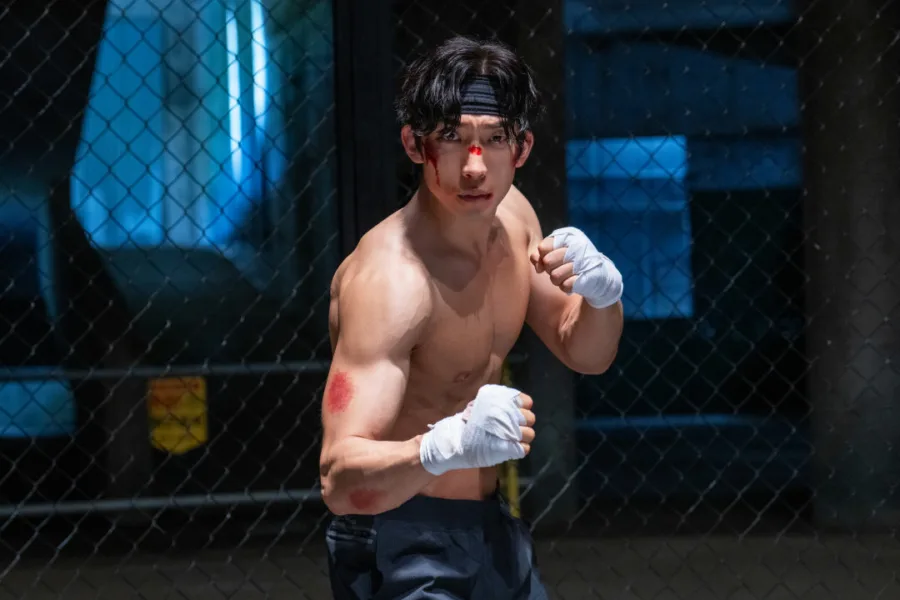 Netflix 新片 媒體採購 廣編稿 廣告合作 異業合作 互惠 獵犬2 Rain 影評 禹棹奐 李相二 動作影集  Bloodhounds Season 2 解析 地下拳擊 暴力美學  韓劇推薦 驚悚動作 2026 評價 深度導讀  正拳出擊 階級復仇 