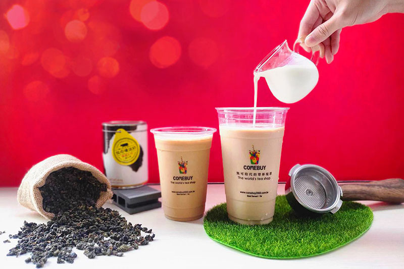 COMEBUY紅茶拿鐵、港式厚奶,冷冷天溫暖最好喝