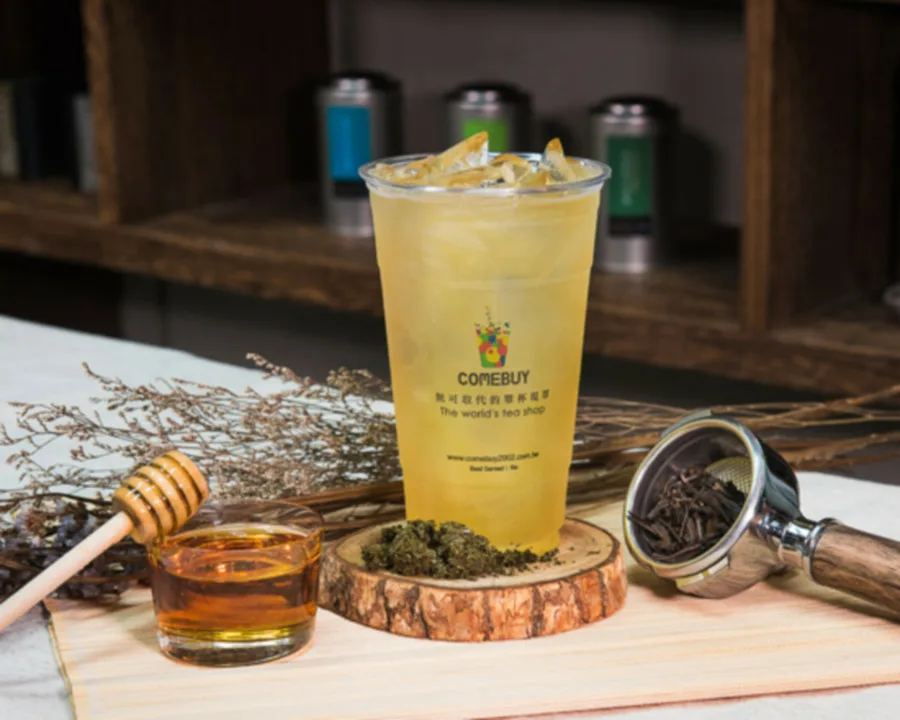 COMEBUY康拜 買一送一 手搖飲優惠 現萃茶 2026飲料推薦 中南部美食 康拜新品