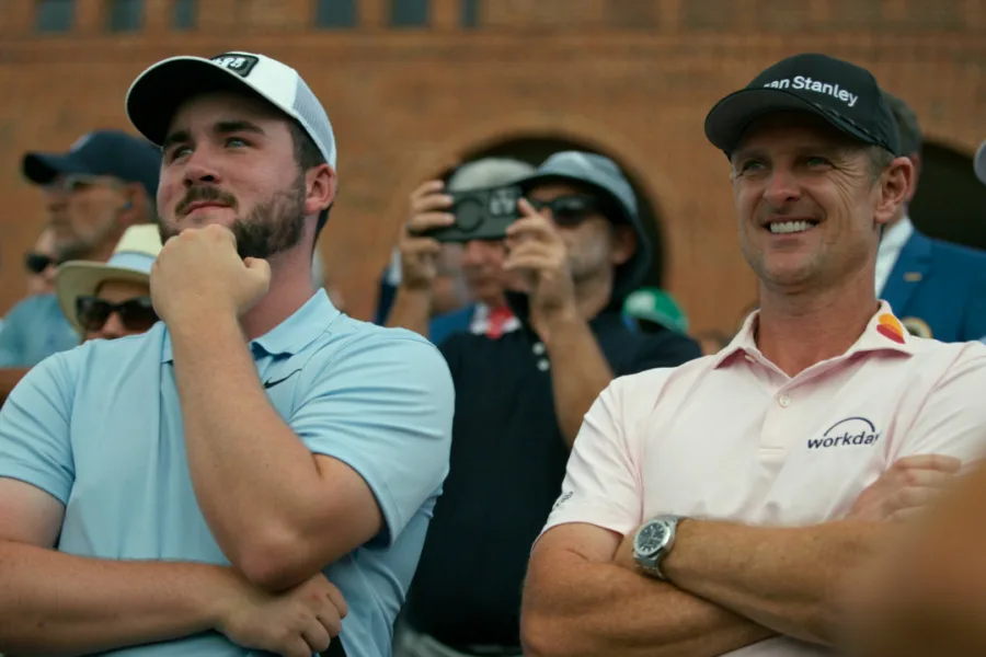 Netflix 新片 媒體採購 廣編稿 廣告合作 異業合作 互惠 全力揮桿 高爾夫大滿貫之路 Full Swing  麥克羅伊 Rory McIlroy 史考提薛夫勒 Scottie Scheffler  2026 影集 全力揮桿：高爾夫大滿貫之路 第四季  PGA 巡迴賽 紀錄片 職業高爾夫 球員  體育 運動 勝利與失落 心理素質  運動影集 紀錄片系列 麥克羅伊