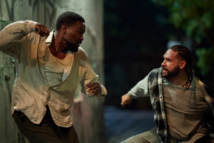 Netflix 新片 媒體採購 廣編稿 廣告合作 異業合作 互惠 火線救援 影評 約翰克里西 AJ昆奈爾  Man on Fire 影集 解析 創傷後壓力症候群 動作美學  傭兵救贖 驚悚影集 2026 影集推薦 評價 導讀  特種部隊 動作滿檔 戰鬥技巧 心魔對抗 深度分析  火線救援 劇情提要 犯罪驚悚 角色成長 觀察評論