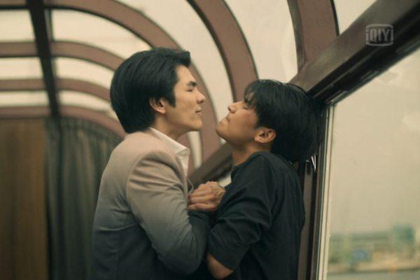 黑幫少爺愛上我 愛奇藝國際站 BL Mile 帕克普泓隆牧塞侗 Apo 納塔溫崴唐緹派特 泰劇 羅寧提姆