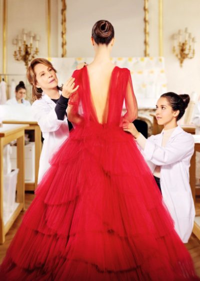 海鵬影業 最後一件晚禮服 娜塔莉貝葉 琳娜庫德里 Dior
