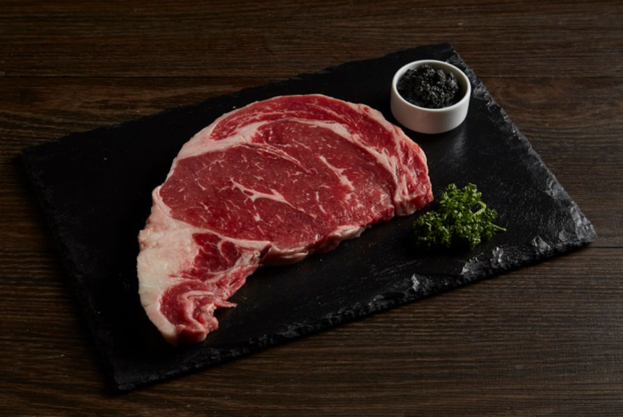 內用4份「強擊の肉」套餐，憑券即加菜「10oz松露肋眼牛排」1份