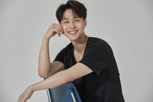 末日騎士 金宇彬 李絮 姜有晳 曹義錫