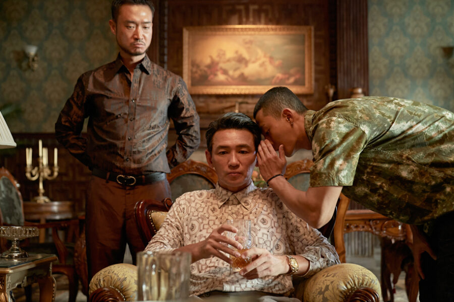 毒梟聖徒 河正宇 黃晸珉 朴海秀 柳演錫 張震 趙祐鎮 韓國毒梟聖徒 蘇利南共和國