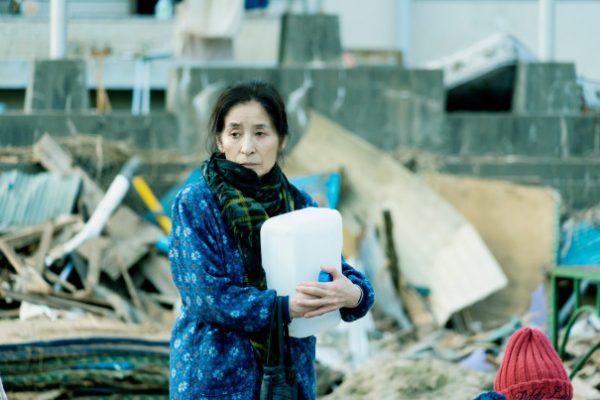 鴻聯國際 那些得不到保護的人 阿部寬 佐藤健 清原果耶 林遣都 倍賞美津子