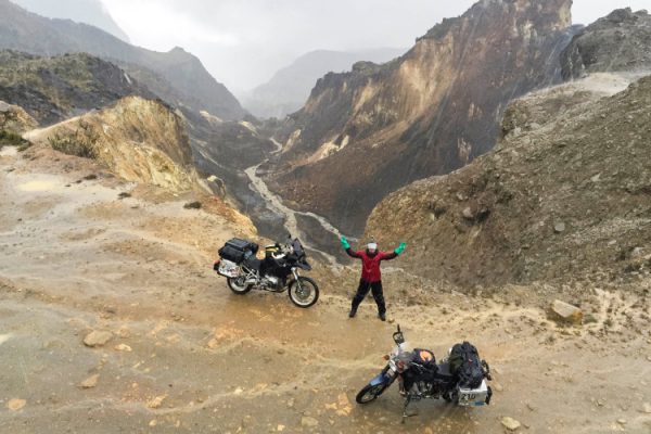 騎趣環世界 阿拉斯加 世界 盡頭 烏蘇懷亞 冒險 摩托車 旅行