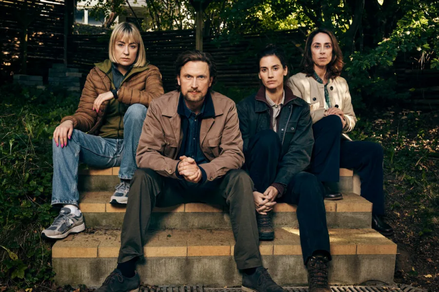 Netflix 新片 媒體採購 廣編稿 廣告合作 異業合作 互惠 栗子人殺手 The Chestnut Man Season 2  馬克海斯 Mikkel Boe Følsgaard  奈雅圖林 Danica Curcic  丹麥影集 犯罪懸疑  2026 影集 栗子人殺手  北歐紀錄片 數位跟蹤