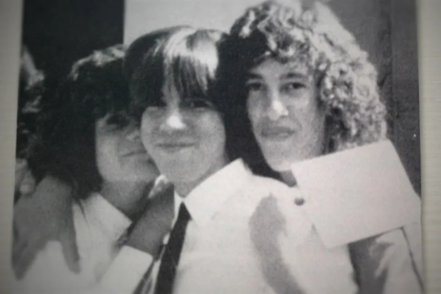 Netflix新片 電影 媒體採購 廣編稿 廣告合作 異業合作 互惠 嗆辣紅椒成名路 紀錄片影評  希勒斯洛伐克 Hillel Slovak 影響力 解析  嗆辣紅椒樂團 成名史 2026年3月20日 上線  安東尼基德斯 佛利 兄弟情誼 洛杉磯 搖滾  Freaky Styley 喬治克林頓 放克音樂 歷史  2026 必看音樂紀錄電影 搖滾傳奇 導讀