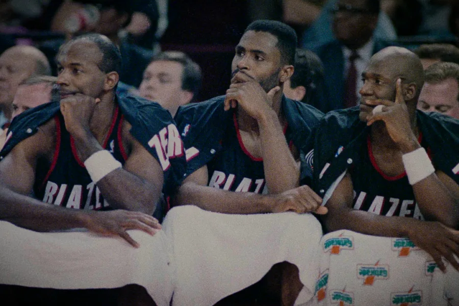 Netflix新片 電影 媒體採購 廣編稿 廣告合作 異業合作 互惠 體壇秘話 監獄拓荒者 拉席德華勒斯 Rasheed Wallace  戴蒙史陶德邁爾 Damon Stoudamire  2026 紀錄片 體壇秘話：監獄拓荒者  波特蘭拓荒者 媒體爭議  邦奇威爾斯 Bonzi Wells