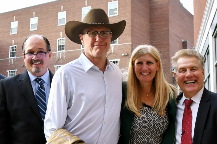 Netflix新片 電影 媒體採購 廣編稿 廣告合作 異業合作 互惠 Untold: The Shooting at Hawthorne Hill  邁克爾巴里索內 Michael Barisone  2026 紀錄片 體壇祕話：馬術名將槍擊案  奧運馬術師 霍桑山莊 犯罪  體育紀錄片 社交媒體 監聽  花式馬術 師徒糾紛 槍擊案