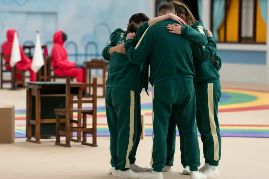 魷魚遊戲 真人挑戰賽 媒體採購  Netflix 新節目 影集 真人實境節目 綜藝娛樂   456萬美元獎金 靈魂考驗 新遊戲規則 星光卡司 全球現象