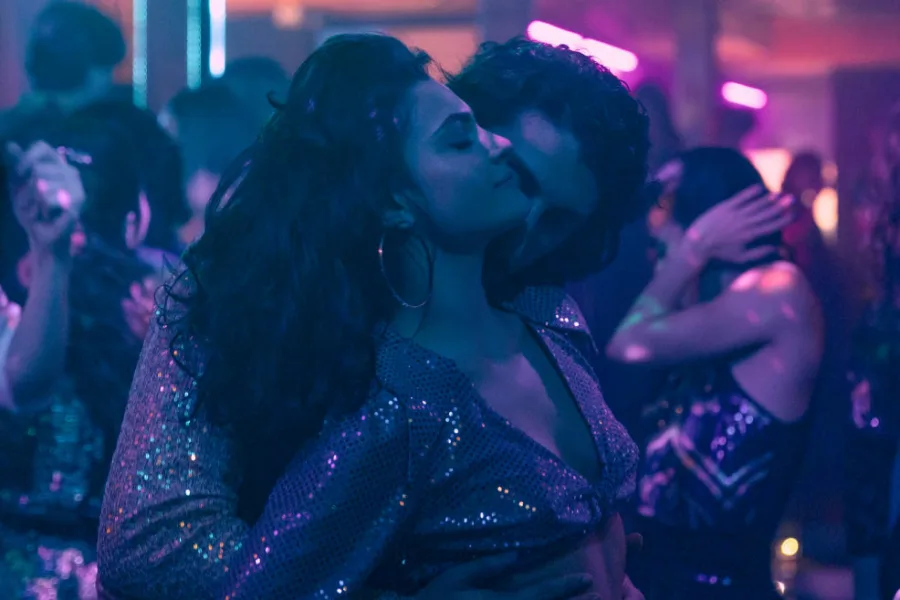 Netflix新片 電影 媒體採購 廣編稿 廣告合作 異業合作 互惠 偽術奇才 The Big Fake  驚悚劇情電影  藝術犯罪  贗品大師傳奇  羅馬時代劇