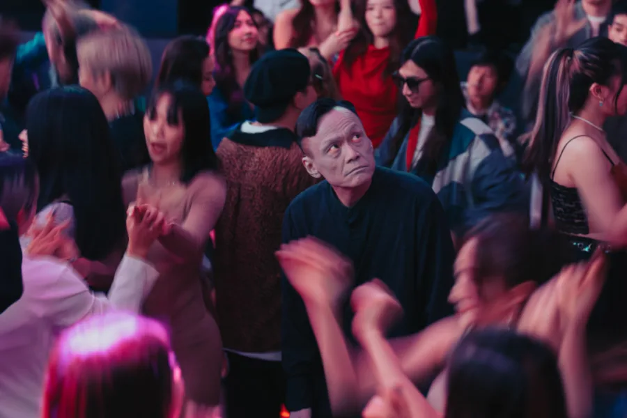 Netflix 新片 媒體採購 廣編稿 廣告合作 異業合作 互惠 乩身 東方玄幻美學 Agent from Above 柯震東 王柏傑 贖罪 薛仕凌 惡魔 角色深度 宗教 信仰 三太子 民間傳說 因果報應 劇情 解析 陳姸霏 隋棠 陳以文 原創 2026 必看玄幻動作影集 三界觀點