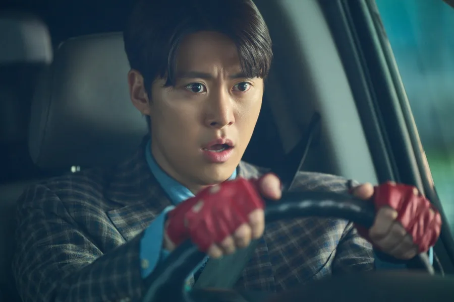 Netflix新片 電影 媒體採購 廣編稿 廣告合作 異業合作 互惠人夫總動員 Husbands in Action 陳善圭  人夫總動員 韓國電影 孔明 朴奎泰  2026 電影 人夫總動員 姜漢娜 犯罪喜劇  陳善圭  忠植 孔明  珉碩 動作喜劇片   Husbands in Action 雞不可失 情感獨立 情敵合作  電影 人夫總動員 營救妻子 混亂任務 生存演算