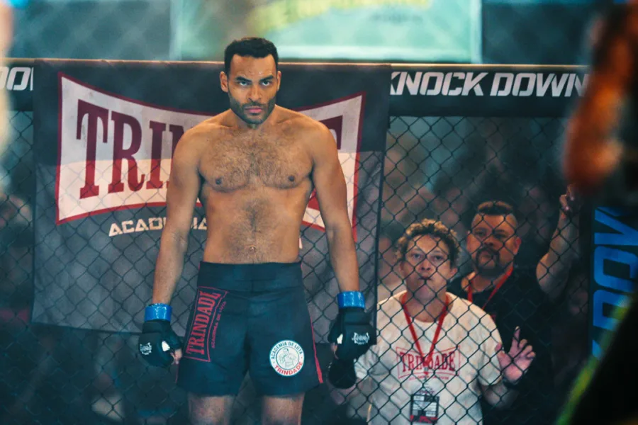 Netflix 新片 媒體採購 廣編稿 廣告合作 異業合作 互惠 怒火之拳 Wrath、Vinicius Neri Marcelo、Alice Carvalho、José Henrique Fonseca、MMA失憶動作劇 2025年7月29日上線