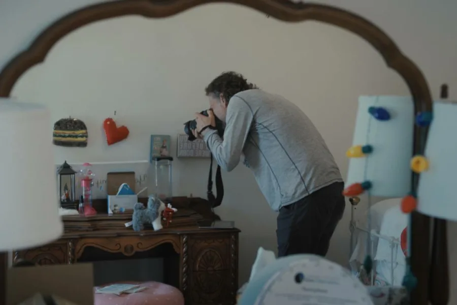 孩子的空睡房 Netflix新片 電影 媒體採購 廣編稿 廣告合作 異業合作 校園槍擊 紀錄片 史蒂夫哈特曼 Steve Hartman 盧博普 Lou Bopp 槍枝暴力 反槍枝 空睡房 家庭悲劇