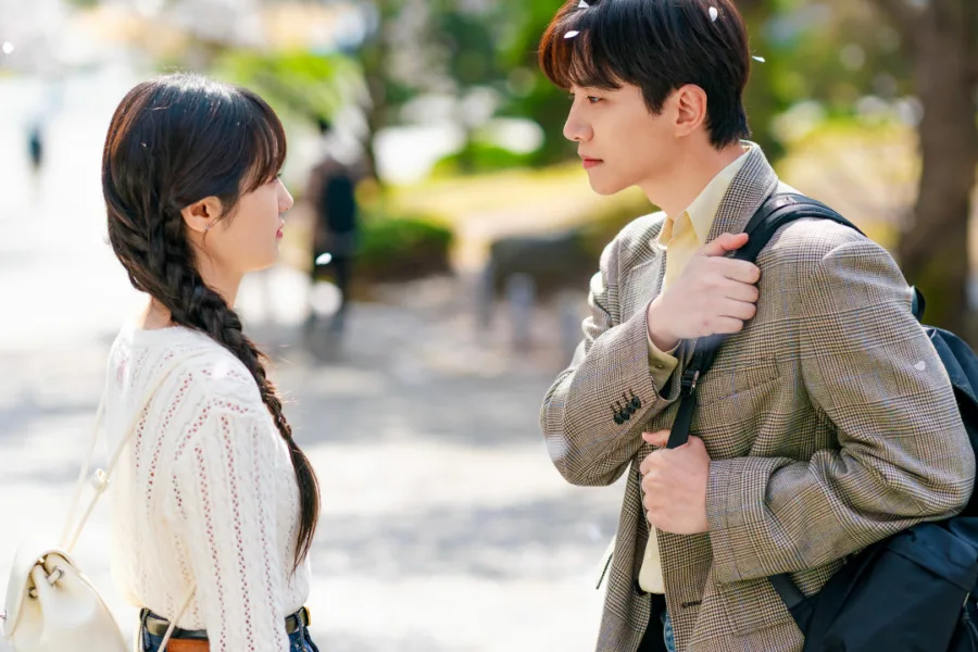 Netflix 新片 媒體採購 廣編稿 廣告合作 異業合作 互惠 現金英雄 李俊昊 金慧峻 金炳哲 金香起 Cashero 金錢俠