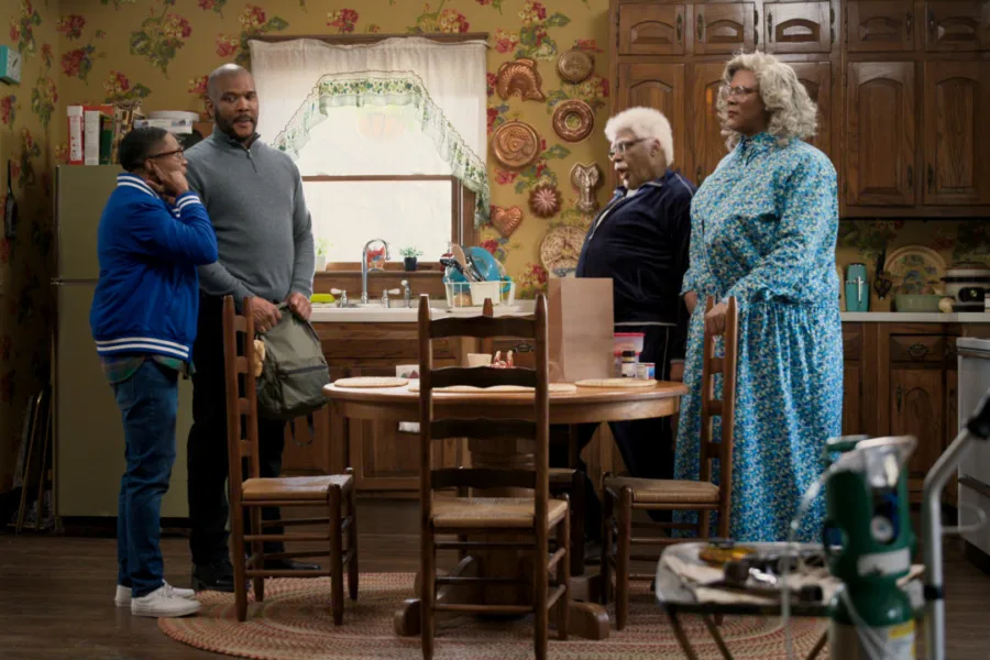 Netflix 新片 媒體採購 廣編稿 廣告合作 異業合作 互惠 祖孫大學公路遊 Joe’s College Road Trip 泰勒派瑞 傑曼哈里斯 安珀瑞恩史密斯 跨世代喜劇電影