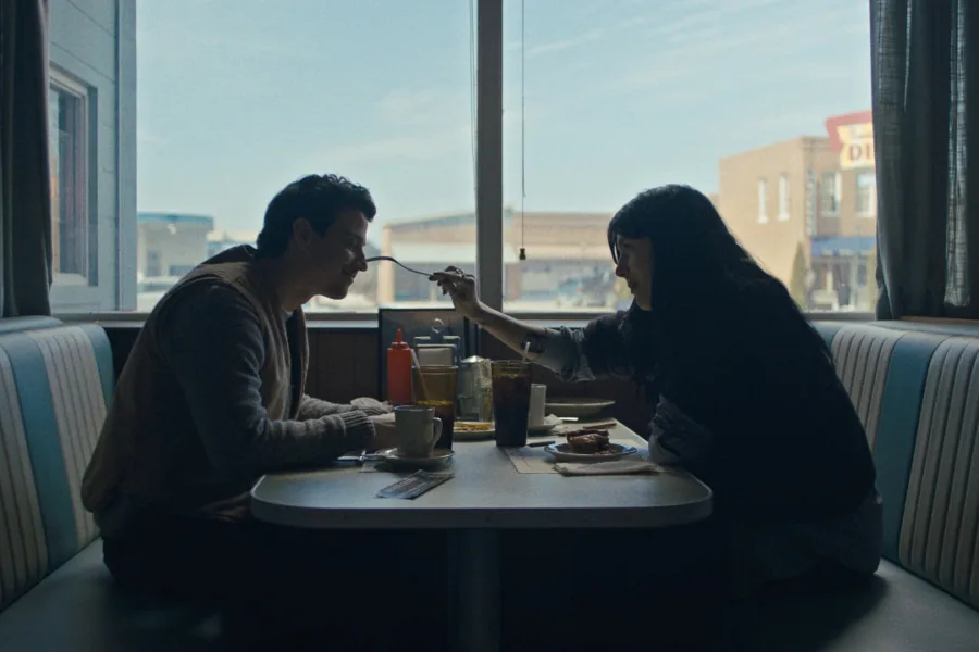 Netflix 新片 媒體採購 廣編稿 廣告合作 異業合作 互惠 命中婚劫 懸疑推理 恐怖影集  婚禮驚悚 劇情片 宿命論 悽慘終局 新娘新郎 心理壓迫 2026 驚悚新片