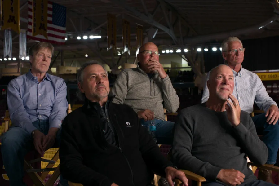 Netflix 新片 媒體採購 廣編稿 廣告合作 異業合作 互惠 奧運奇蹟 1980美國國家男子冰球隊 Miracle: The Boys of '80 冰上奇蹟紀錄片 1980 普萊西德湖冬奧 冷戰體育歷史 弱者逆襲傳奇