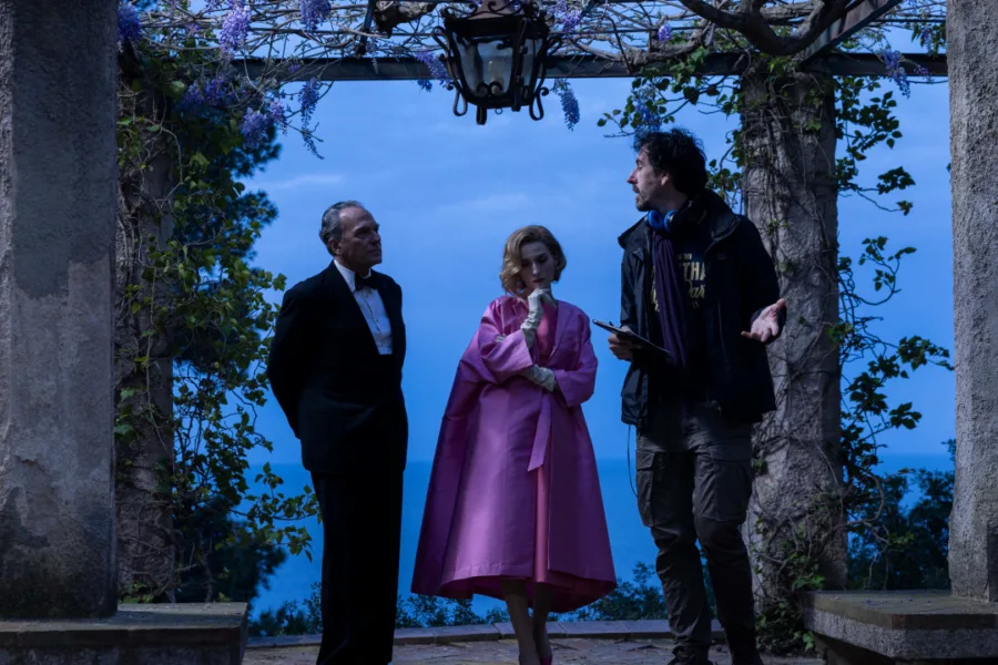 Netflix 新片 媒體採購 廣編稿 廣告合作 異業合作 互惠 最後一案 巴索 Basil 最後一案 The Final Problem 伊莉莎曼德 Elisa Mander 2026年9月25日 福爾摩斯 孤島謀殺 懸疑推理 暴風雨 巴索 退休演員