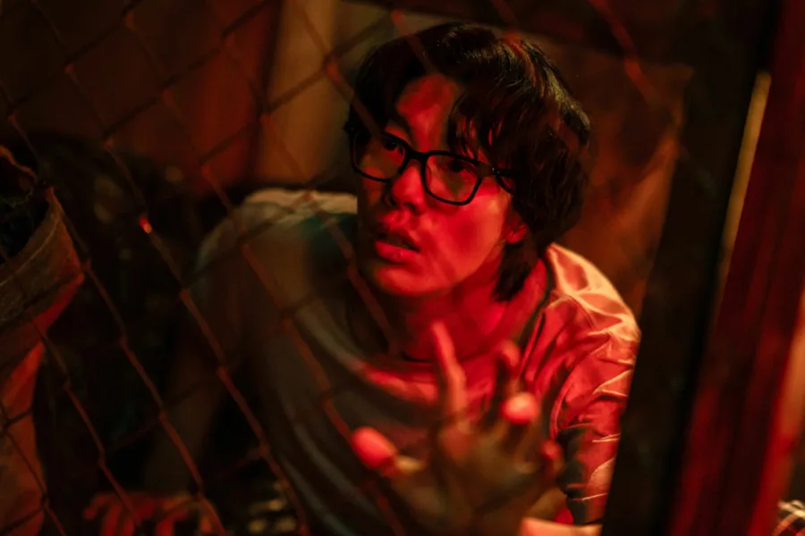Netflix 新片 媒體採購 廣編稿 廣告合作 異業合作 互惠 鼠惑 鼠惑 Mousetrap 柳俊烈 薛景求 影集 韓劇 金洪善 李奎炯  2026 影集  追擊驚悚 懸疑推理   身分竊取 田鼠   影集  韓劇驚悚