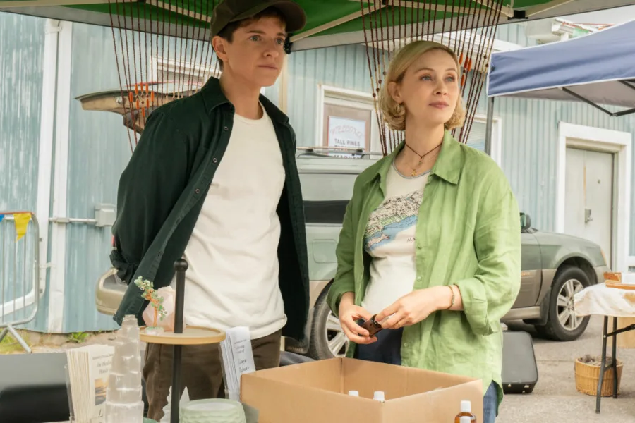 幽鎮異校 Netflix 新片 媒體採購 Wayward 懸疑影集 Toni Collette Mae Martin 高松學園