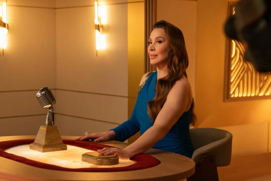 Netflix 新片 媒體採購 廣編稿 廣告合作 異業合作 互惠 媽媽神預測？Mom Knows Best? 克勞迪婭賴亞 Claudia Raia  媽媽神預測？ 真人實境秀 巴西影集 克勞迪婭賴亞  2026 實境節目 媽媽神預測 克勞迪婭賴亞 母子關係  親情對決 秘密押注  成年子女 密閉真人秀  實境秀 克勞迪婭賴亞 巴西實境節目 心理實驗