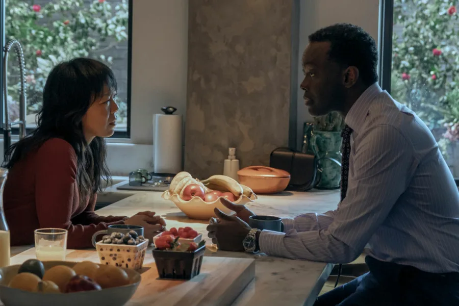 Netflix 新片 媒體採購 廣編稿 廣告合作 異業合作 互惠 凱莉羅素 路夫斯西維爾 頭號外交官 影集 第4季 艾莉森珍妮 布萊德利惠特福 2026 影集 頭號外交官 艾莉森珍妮 德博拉卡恩 政治驚悚 駐英大使 兩對婚姻 影集 頭號外交官 凱莉羅素 路夫斯西維爾 美國總統 艾美獎卡司