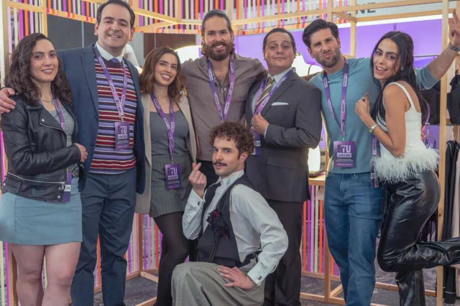 Netflix 新片 媒體採購 廣編稿 廣告合作 異業合作 互惠 戀愛朝九晚五