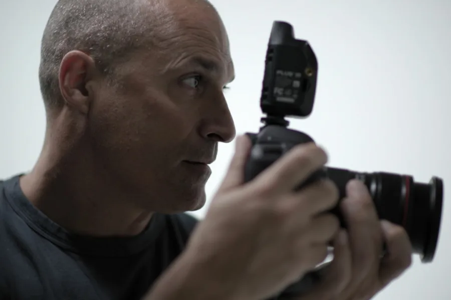 Netflix 新片 媒體採購 廣編稿 廣告合作 異業合作 互惠 真相直擊 深入超級名模生死鬥 丹尼爾·西凡 Daniel Sivan 莫爾·路西 Mor Loushy  時尚實境秀幕後真相紀錄片  超級名模生死鬥前參賽者訪談