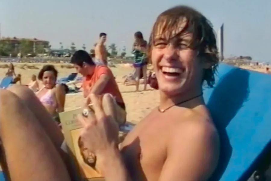 Netflix 新片 媒體採購 廣編稿 廣告合作 異業合作 互惠 接招合唱團英國樂壇傳奇 Take That 蓋瑞·巴洛 Gary Barlow 羅比·威廉斯 Robbie Williams 霍華·唐納德 Howard Donald 馬克·歐文 Mark Owen 傑森·奧蘭治 Jason Orange