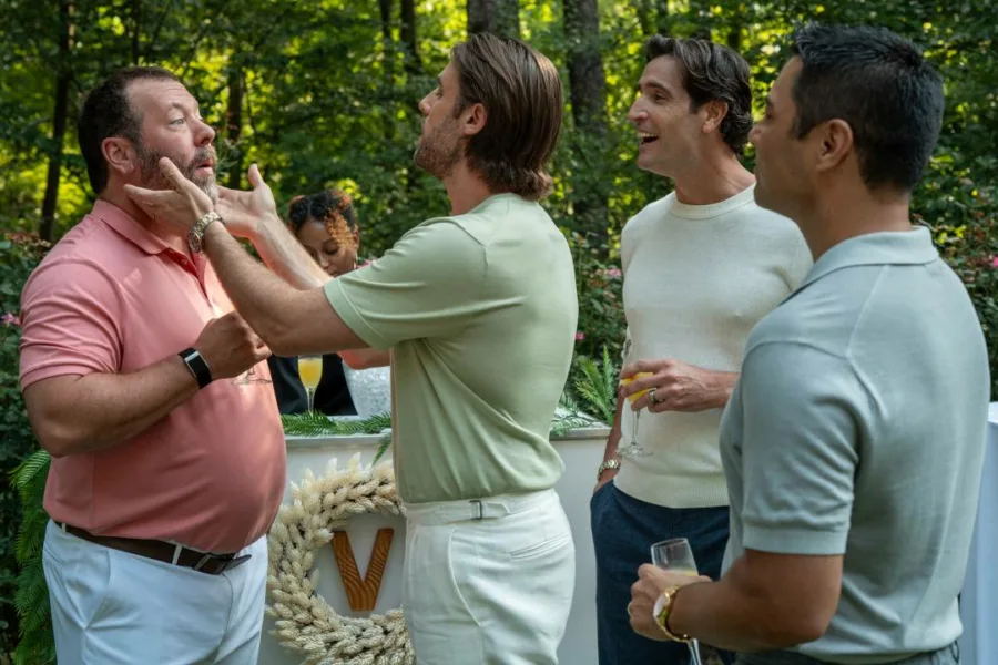 Netflix 新片 媒體採購 廣編稿 廣告合作 異業合作 互惠  放飛吧伯特 Free Bert  伯特克萊歇爾 Bert Kreischer 喜劇影集 比佛利山菁英教育 家庭文化衝擊