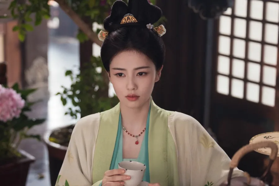 Disney+ 新片 媒體採購 廣編稿 廣告合作 異業合作 互惠 莫離 莫離 The First Jasmine 白鹿 葉璃 丞磊 墨修堯 活人微瘋 復仇大作 浴皇大帝 雙向救贖 古裝命定戀情
