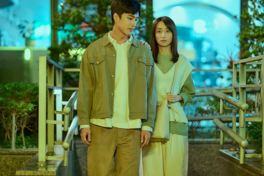 如果我不曾見過太陽 二部曲 Netflix 新片 媒體採購 廣編稿 廣告合作 曾敬驊 柯佳嬿、李沐、程予希、江齊、馬志翔、姚淳耀、江宏恩、陳孝萱、李淑楨、隆宸翰、石知田、徐鈞浩、張洛偍、黃禮豐、謝章穎、譚善謙、蔡喬菲、陳孟琪、袁子芸、姚愛寗 蔡燦得 朱德剛