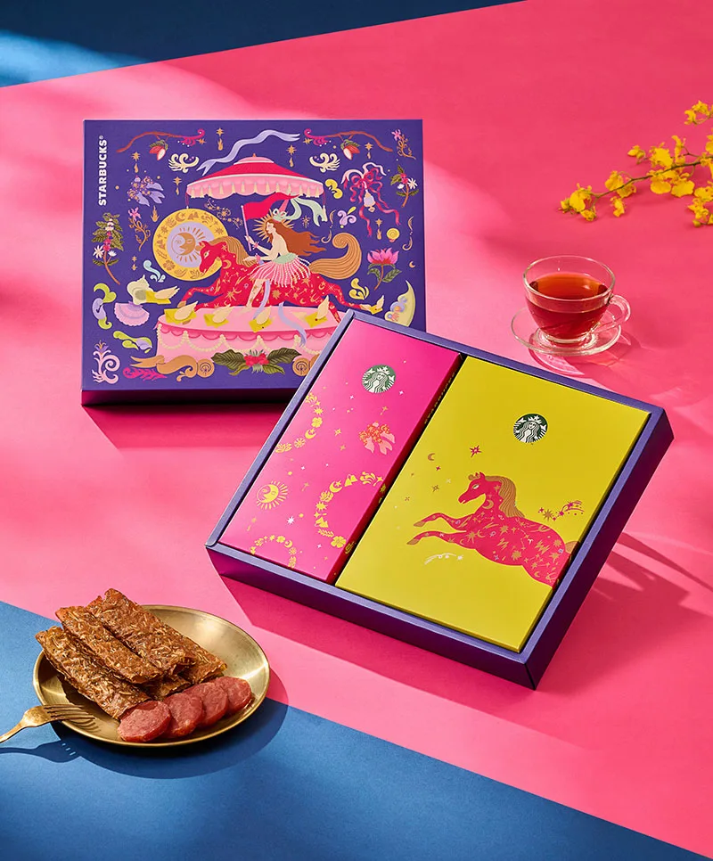 2026新年禮盒 星巴克馬年禮盒 春節送禮推薦 星河之馬 星巴克春節限定 馬年伴手禮 藝術家設計禮盒 2026吉祥話、2026新年、2026新年送禮、2026送禮、新年禮盒、新年送禮、馬年吉祥話、馬年禮盒、馬年送禮