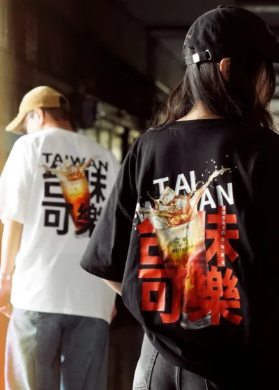 媒體採購 迷客夏 沁涼上市 台味可樂 手搖飲 抽限量 台味搖滾Tee