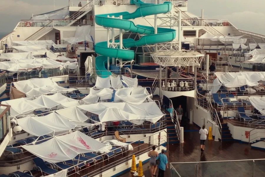 全面失控 特大號遊輪危機 Netflix新片 電影 媒體採購 Trainwreck: Poop Cruise 遊輪災難 Netflix紀錄片 便便遊輪 真實事件