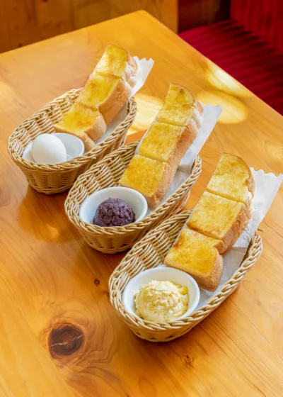 媒體採購 客美多咖啡 KOMEDA’s Coffee 聯名乖乖 乖乖