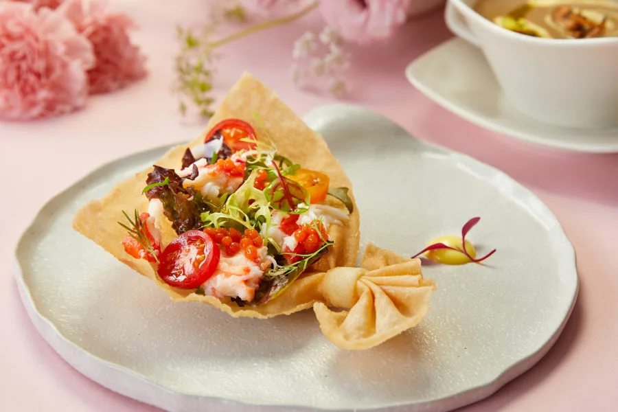 媒體採購 廣編稿 廣告合作 異業合作 互惠 甜蜜獻禮 母親節 最愛媽咪 圓山大飯店 五星美饌 浪漫花藝 靜謐之旅 傳遞無限愛意 母親節蛋糕