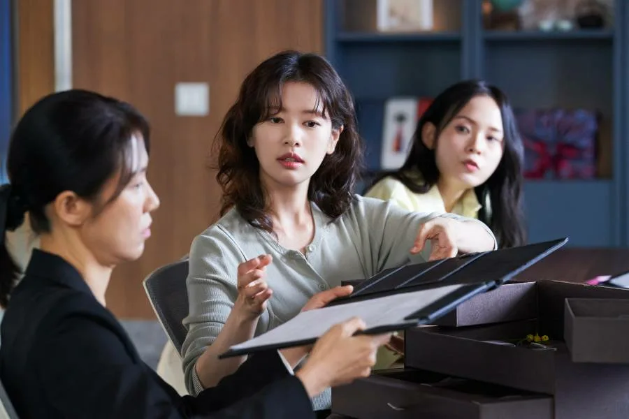 宇宙Marry Me？ disney 迪士尼 崔宇植、庭沼珉、裴奈拏、申瑟琪、徐范俊