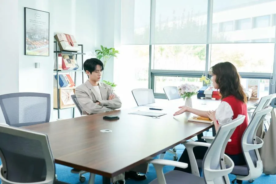 宇宙Marry Me？ disney 迪士尼 崔宇植、庭沼珉、裴奈拏、申瑟琪、徐范俊