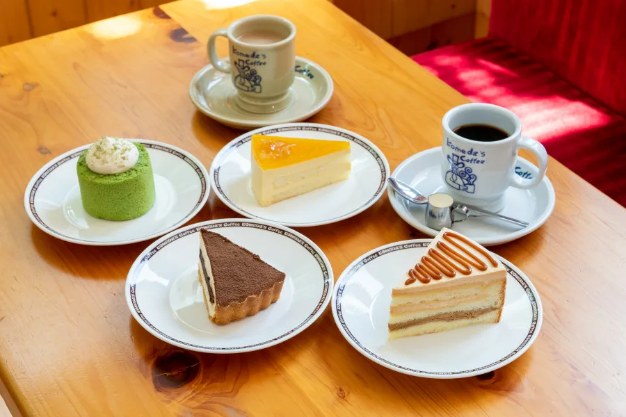 媒體採購 客美多咖啡 KOMEDA’s Coffee 聯名乖乖 乖乖