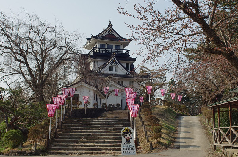 橫手公園 秋田縣 橫手雪屋祭、橫手雪屋祭、竿燈祭、武家屋敷 角館、小安峽溫泉