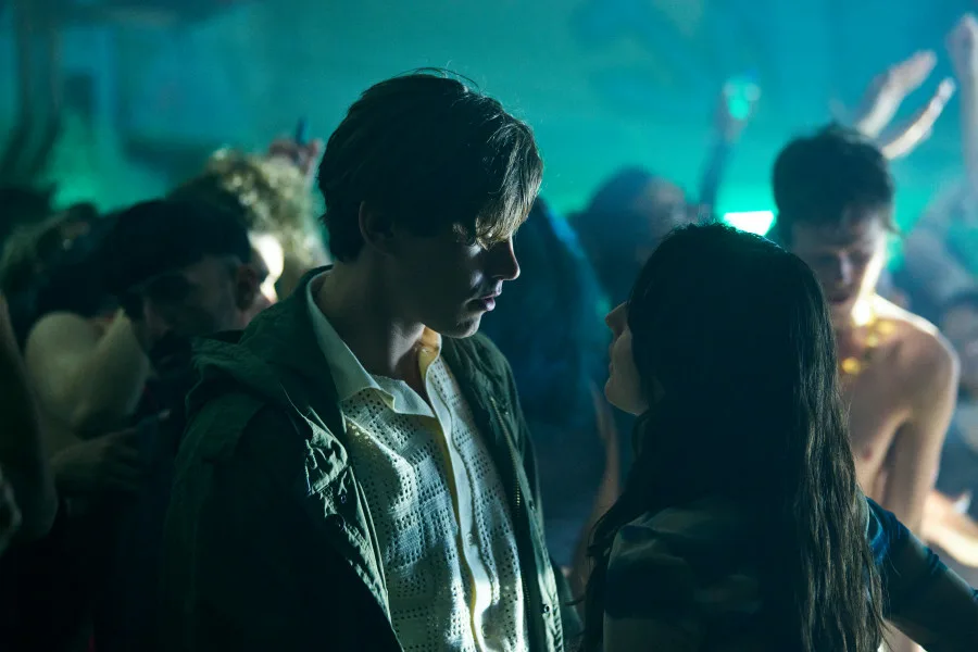 法外歧路 Netflix新片 電影 媒體採購 An Honest Life Adam Pålsson Sofie Gråbøl 驚悚影集 北歐劇情