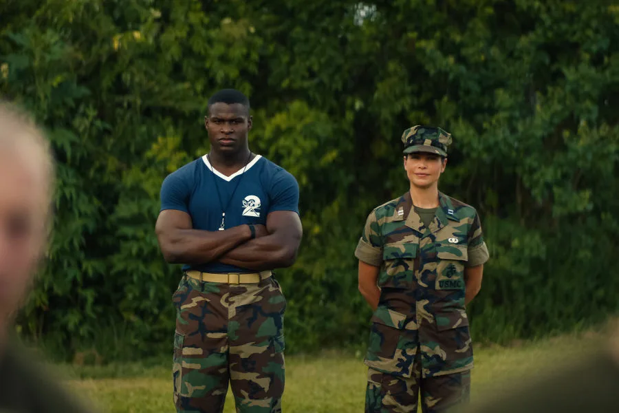 軍靴男孩  Netflix 新片 媒體採購 喜劇影集 家庭故事 靈魂成長 金獎演員 軍事化生活 溫馨幽默