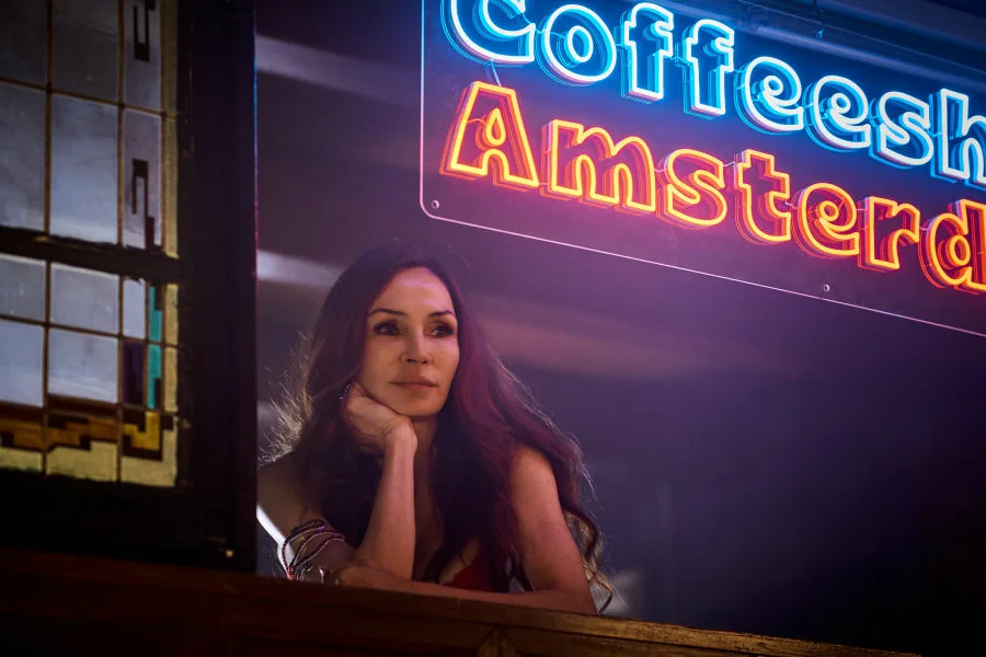 阿姆斯特丹帝國 Netflix 新片 媒體採購 廣編稿 廣告合作 Amsterdam Empire Famke Janssen Jacob Derwig 大麻圈 犯罪劇情
